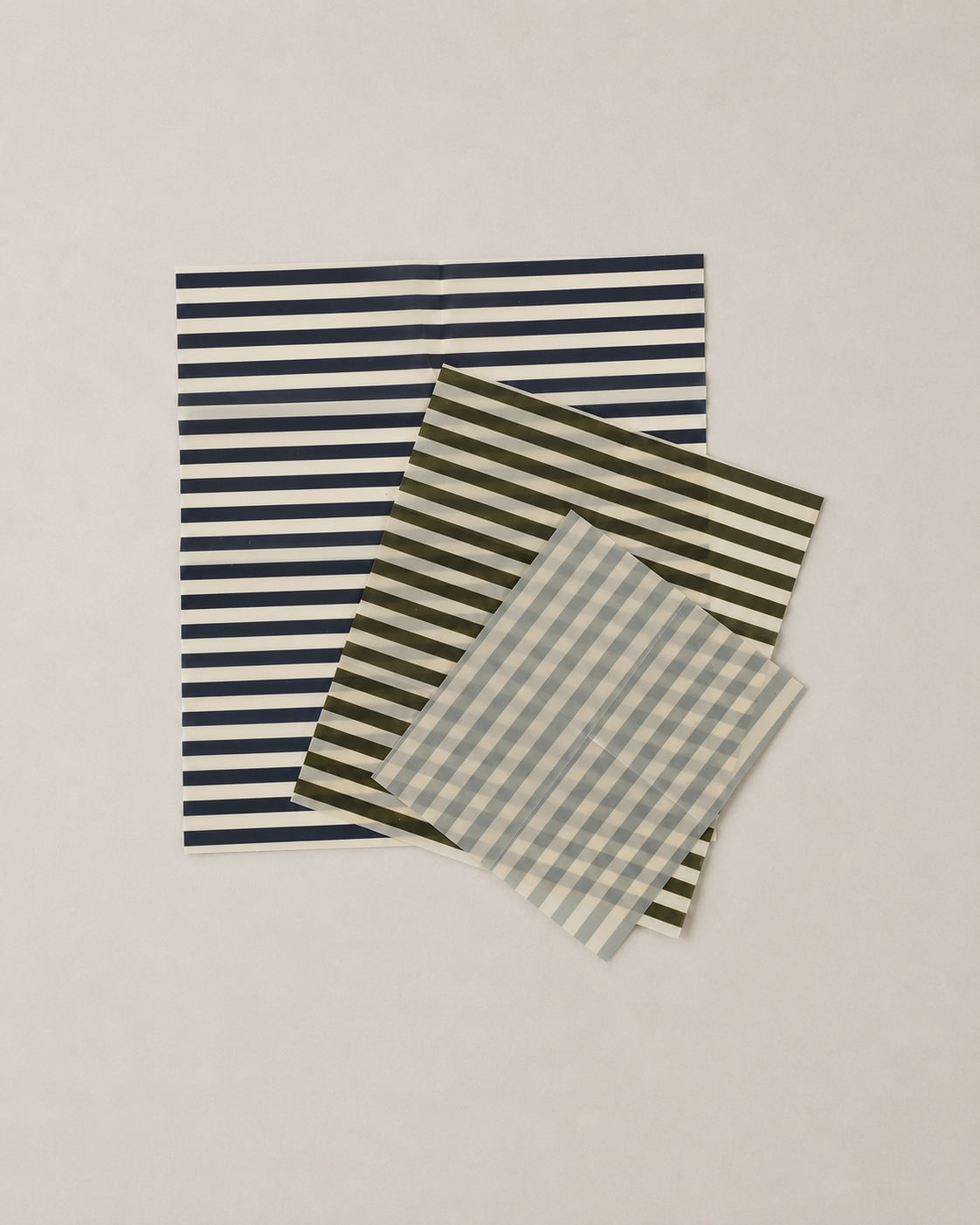 COTTON WRAP WITH BEESWAX - Cold marine stripe