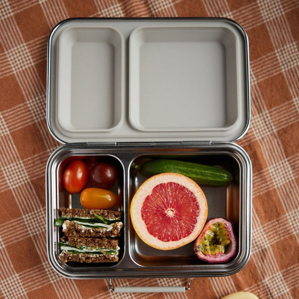 Lunch bag with separate compartments 2025